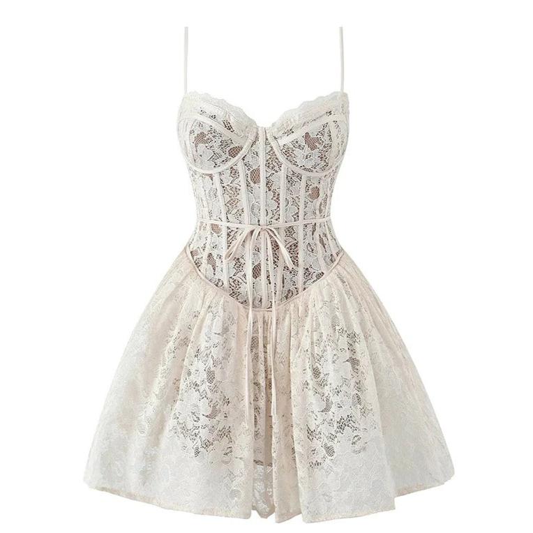 Robe Corset Moderne Coupe Courte